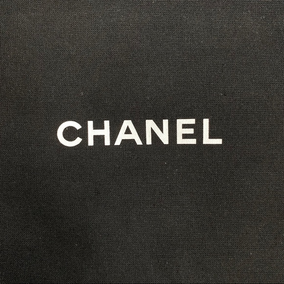 Black Chanel draw string dust bag - Picture 3 of 4